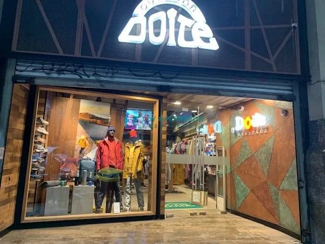 Local de Doite | Moneda Nº 967